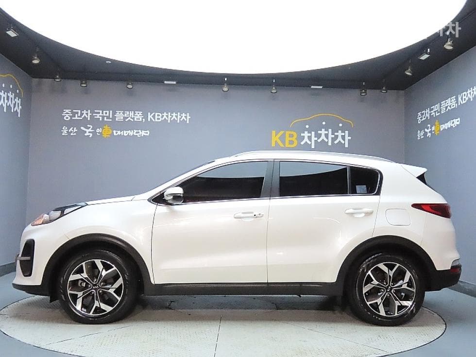 Киа Sportage 더 볼드2.0 Дизел 2WD Престиж - 5