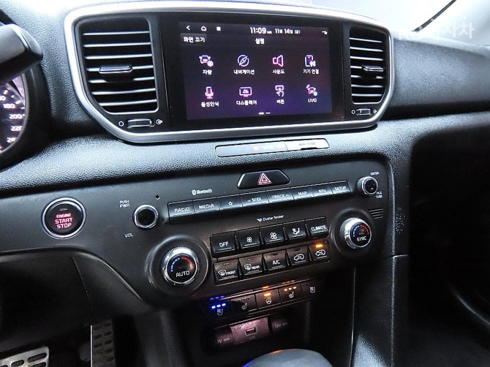 Киа Sportage 더 볼드2.0 Дизел 2WD Престиж - 15