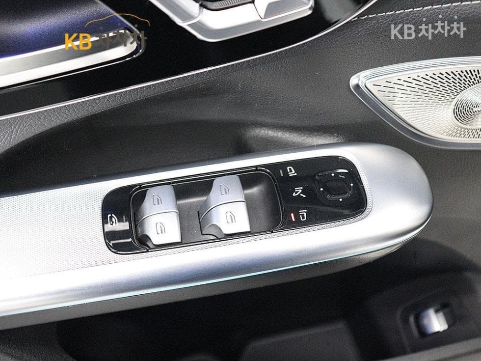 Mercedes-Benz EQE SUV(X294)EQE SUV 350 4Matic Стандартен - 12