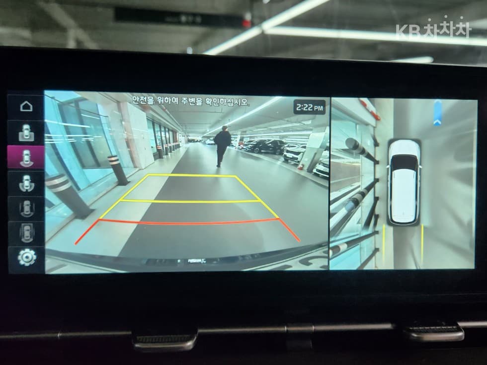 Kia Carnival 4th generationD2.2 9-seater Signature - 7