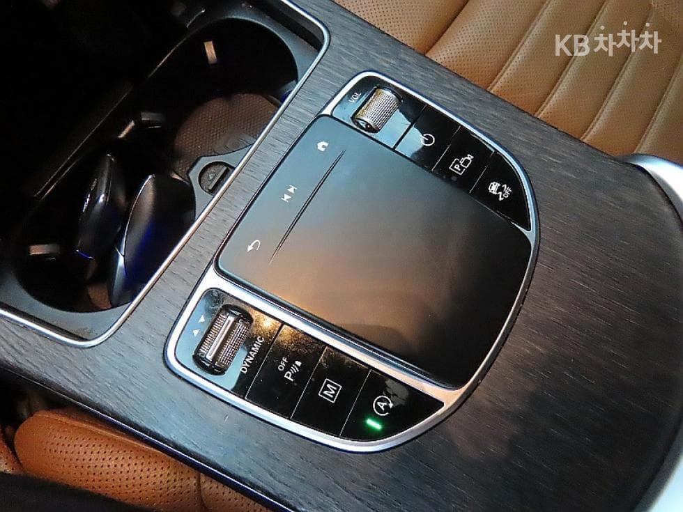 Mercedes-Benz GLC(X253)300 4Matic Standard - 15