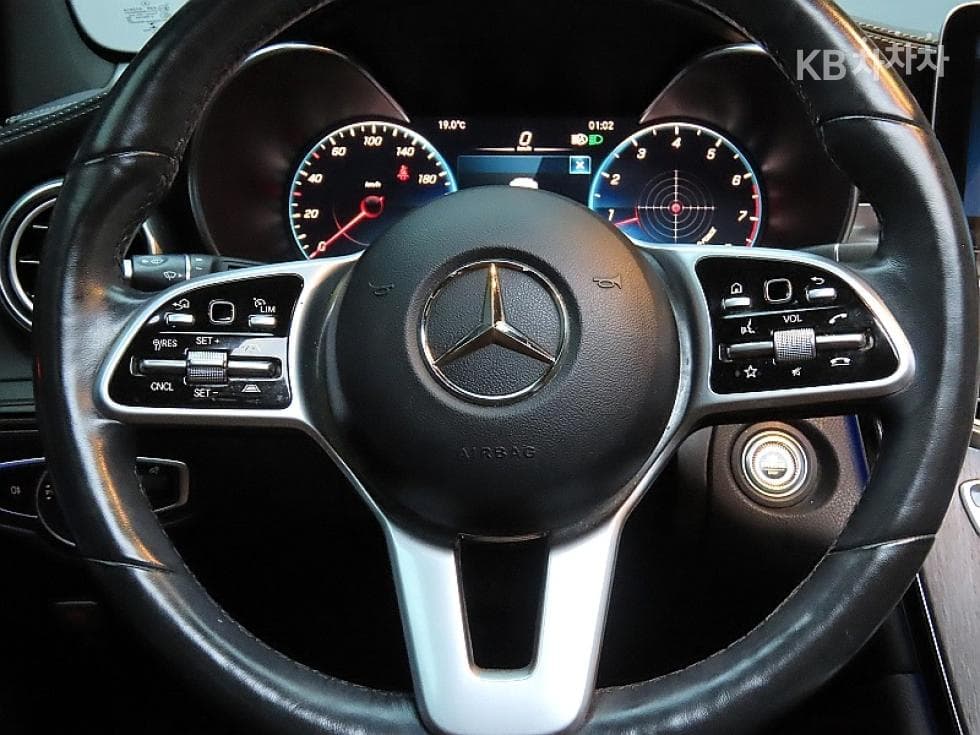 Mercedes-Benz GLC(X253)300 4Matic Standard - 17