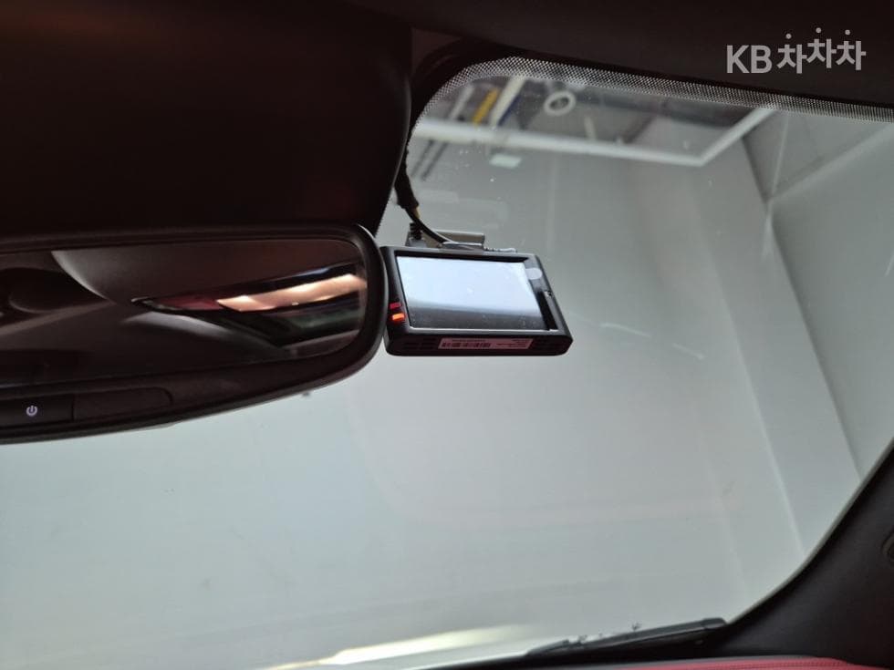 마세라티 르반떼2.0 AWD GT - 17