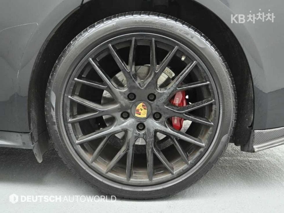 Porsche 파나메라 (971)2.9 4S Стандартен - 5