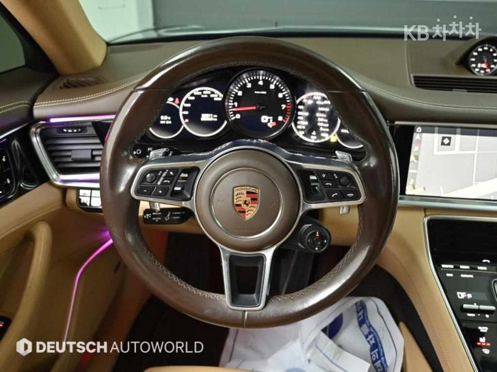 Porsche 파나메라 (971)2.9 4S Стандартен - 12