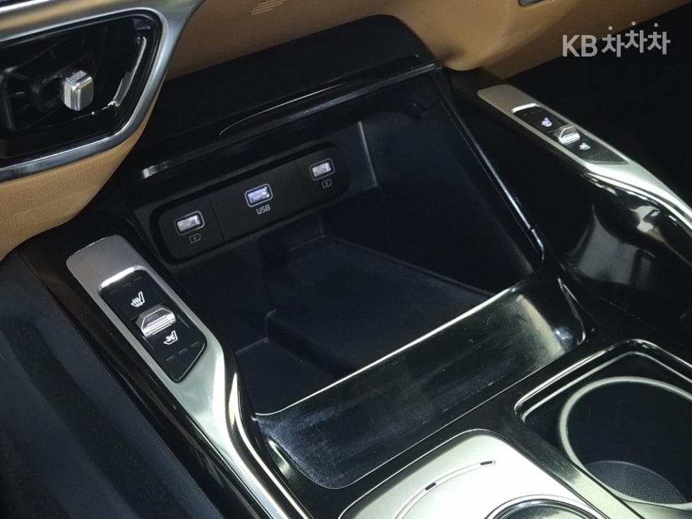 Киа Sorento 4-то поколение Хибрид1.6 HEV Signature - 17