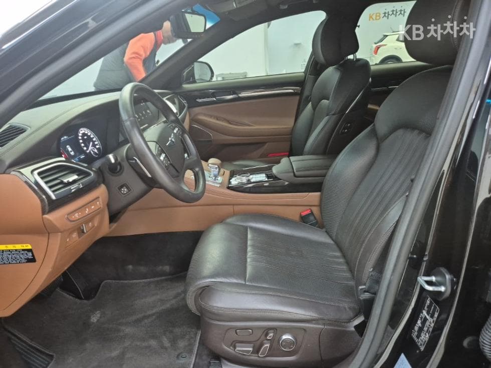 Genesis G903.8 GDi Luxury - 11