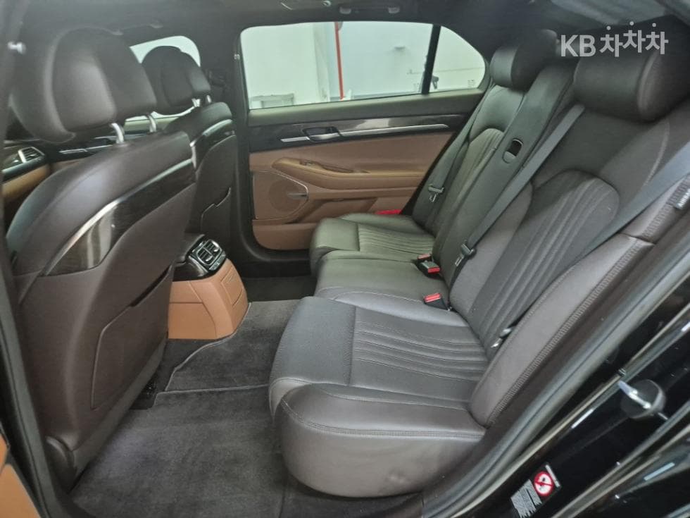 Genesis G903.8 GDi Luxury - 12