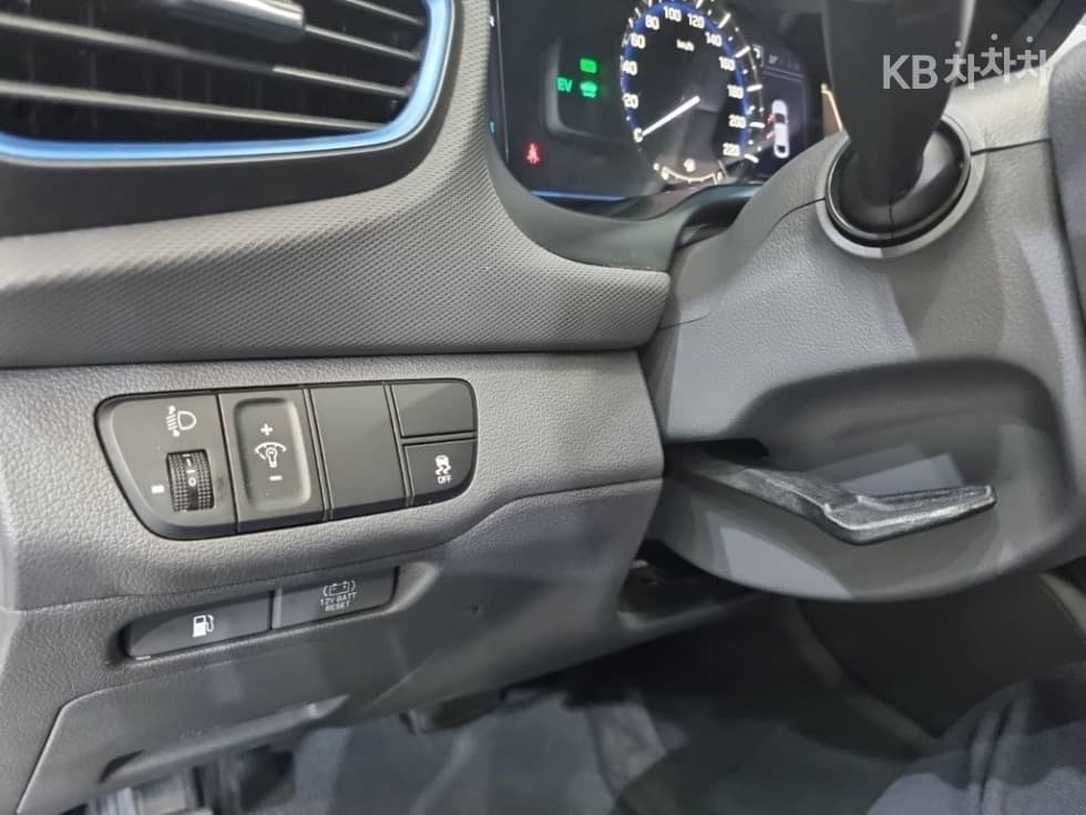 Hyundai IONIQ (Original Model)N - 17