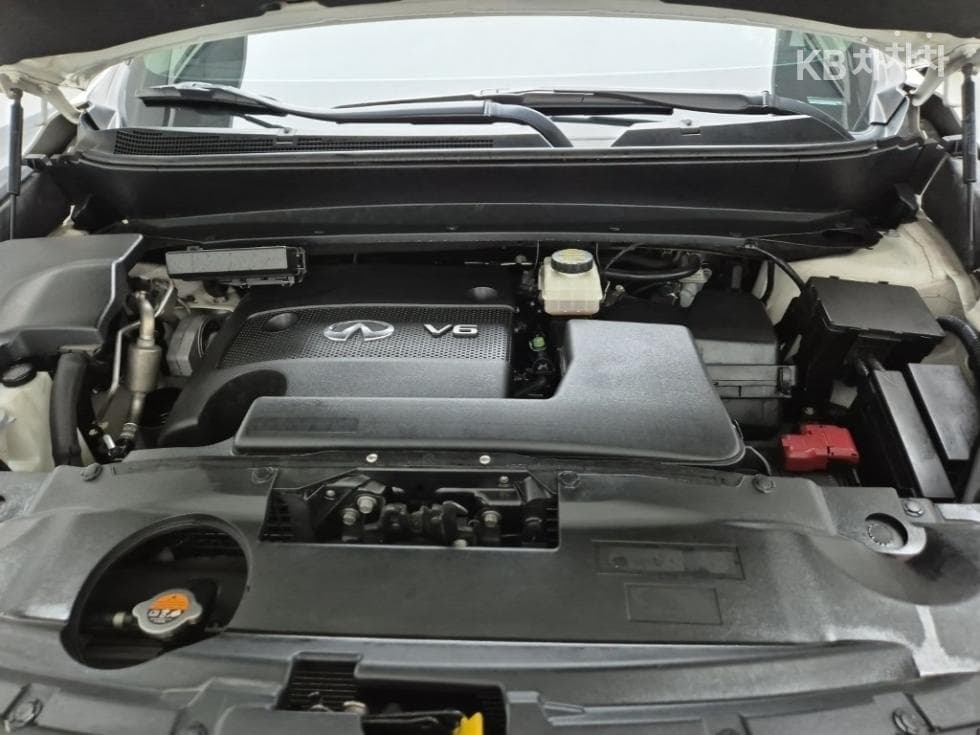 Местен피니티 QX603.5 AWD - 5