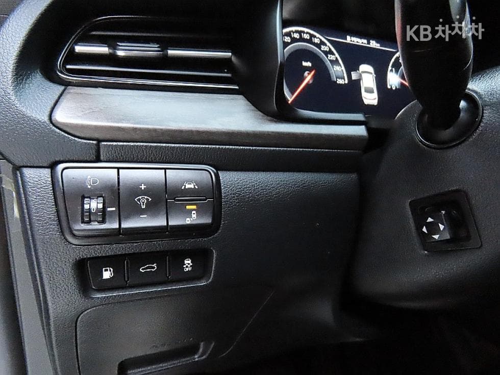 Киа K7 Premiere2.5 GDi Noblesse - 12