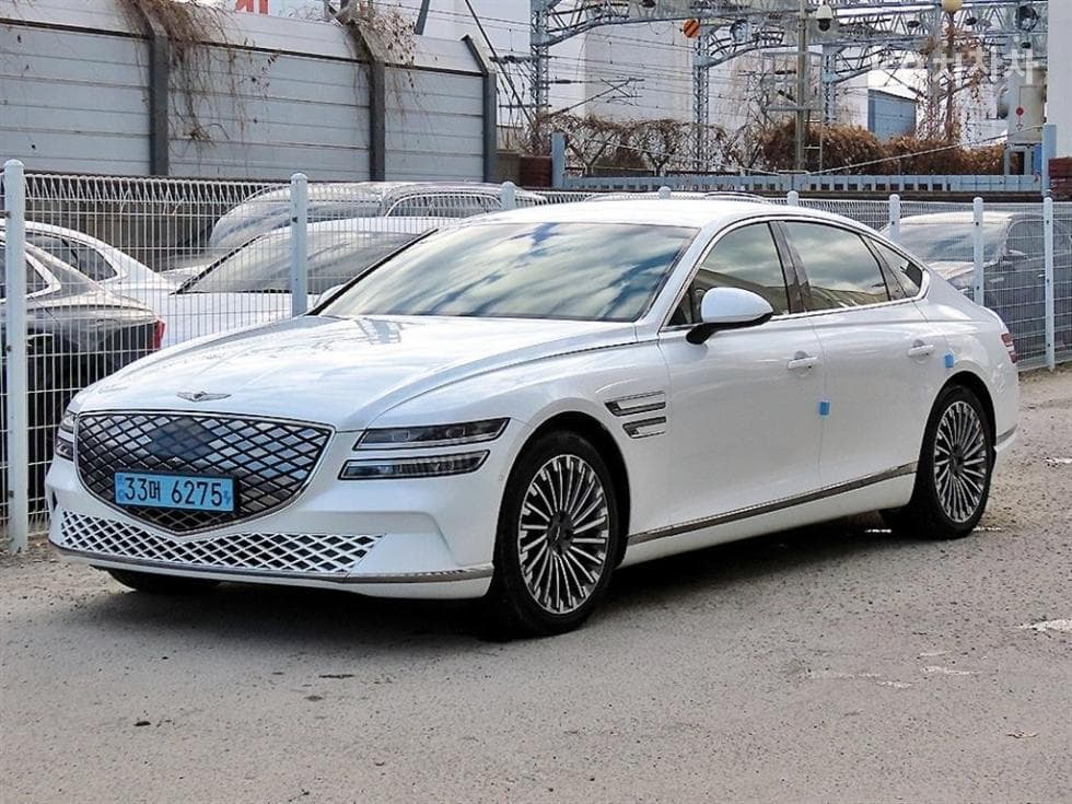Дженезис ELECTRIFIED G80 EV Стандартен - Image 1