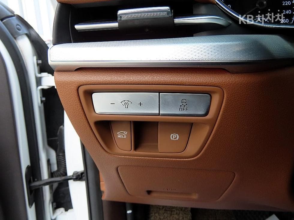 Дженезис ELECTRIFIED G80EV Стандартен - 12