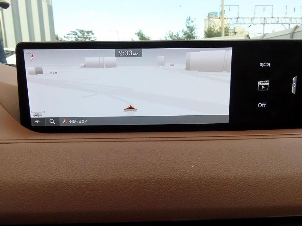 Дженезис ELECTRIFIED G80EV Стандартен - 14