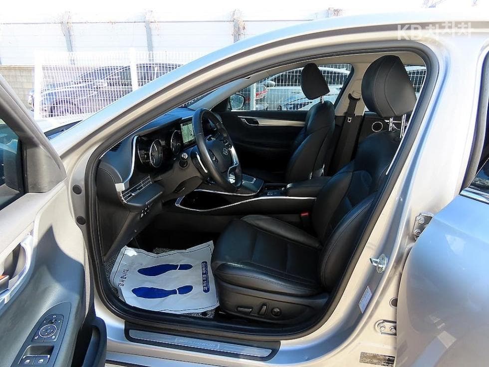 Хюндай The New (фейслифт) Grandeur (Azera) Хибрид2.4 Premium - 5