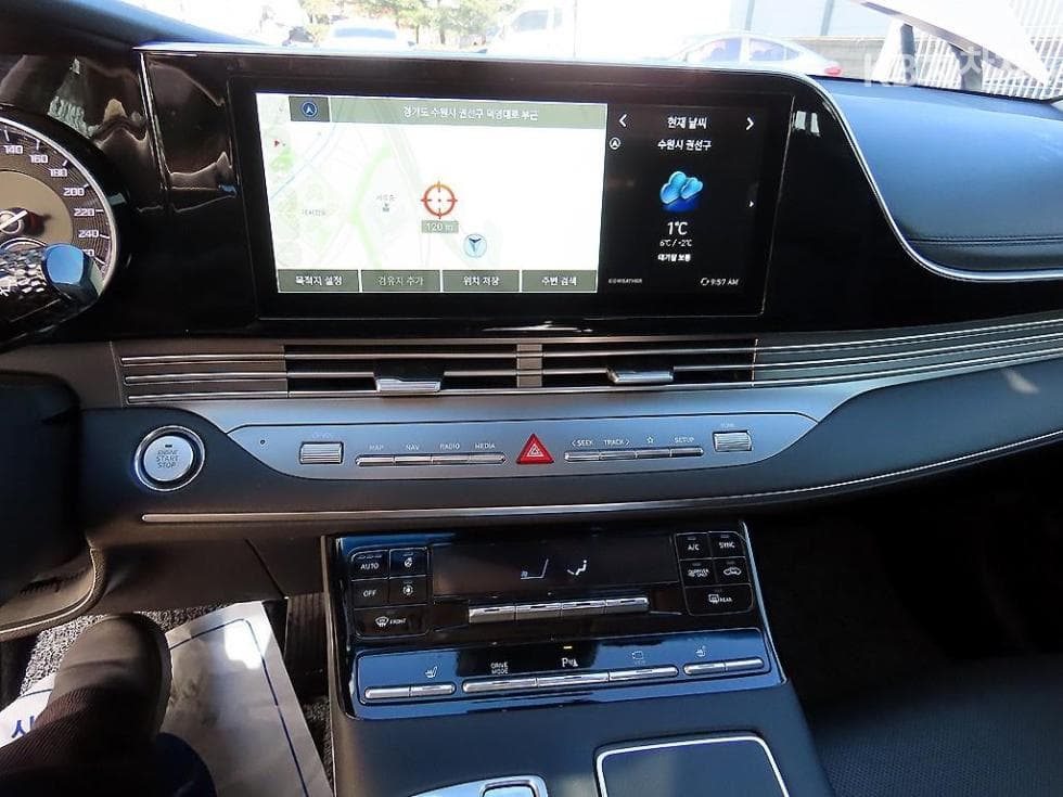 Хюндай The New (фейслифт) Grandeur (Azera) Хибрид2.4 Premium - 12