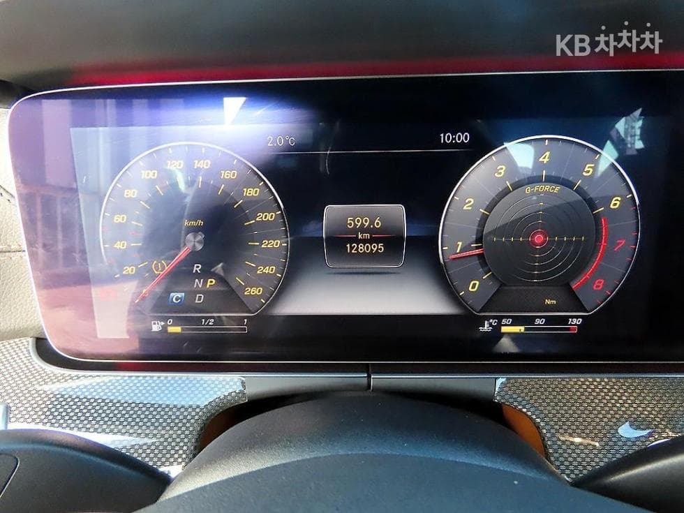 Mercedes-Benz E-Class (W213)E300 4Matic AMG Line - 9