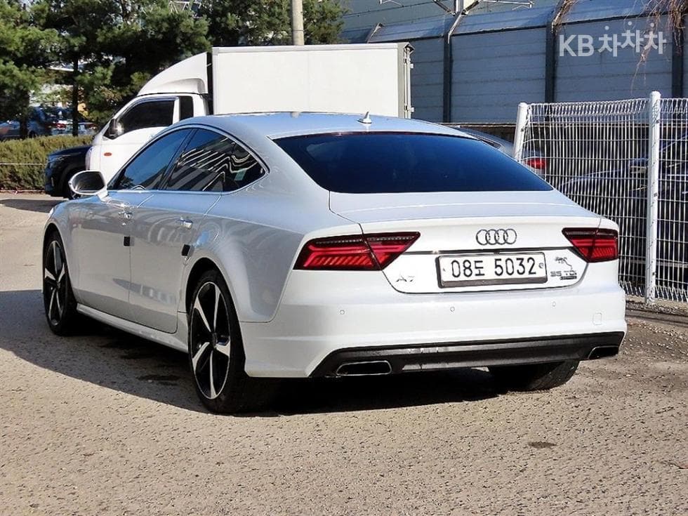 Ауди A755 Турбо Дизел Инжекция 콰트로 4G - 3