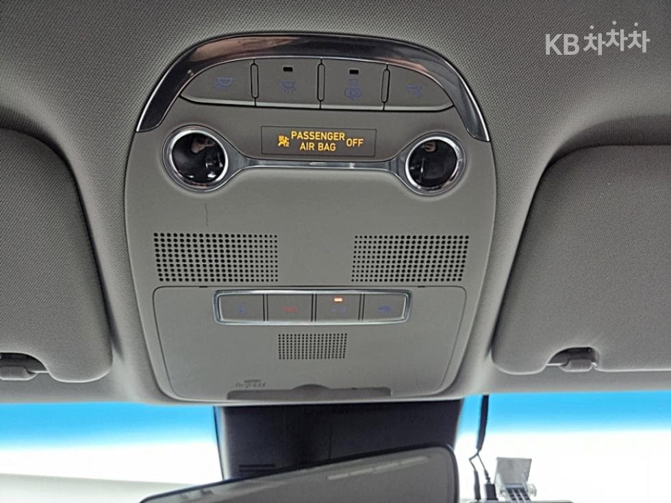 Hyundai The New (facelift) Grandeur (Azera)2.5 Premium 초이스 - 17