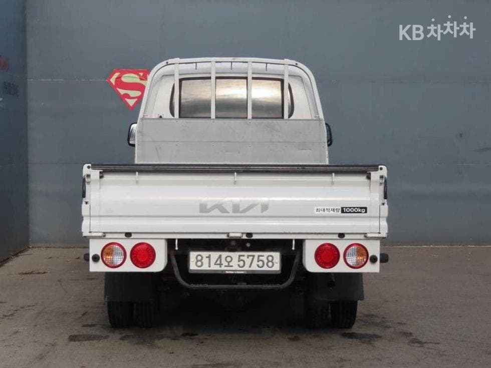 Киа The New (фейслифт) Бонго 3 (лек)1 тон Королевска кабина LPI Удължено междуосие 2WD GL - 4