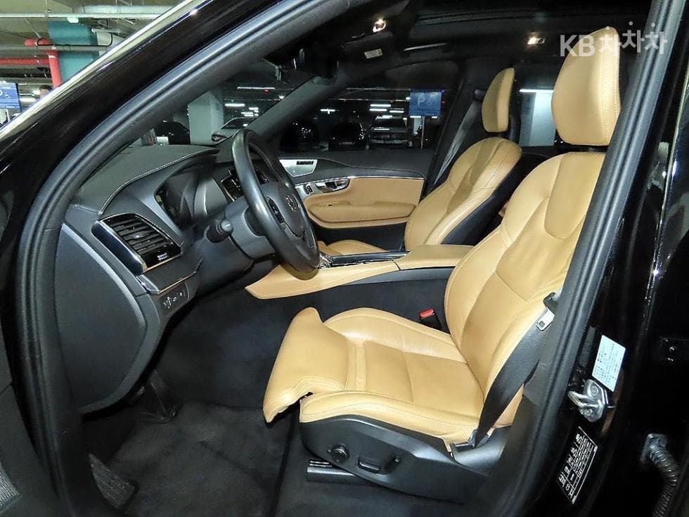 Volvo All New XC90T8 Inscription - 6