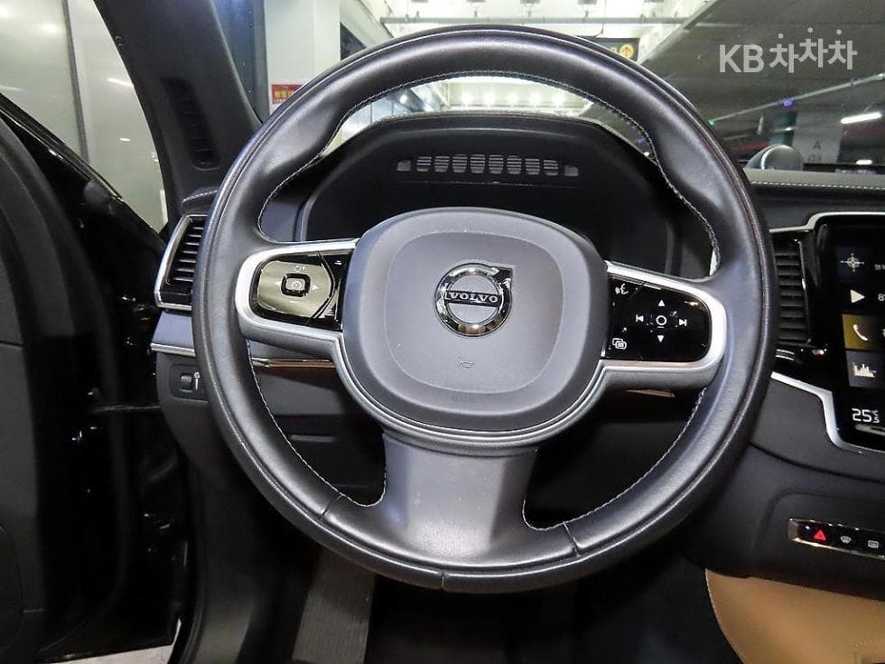 Volvo All New XC90T8 Inscription - 8