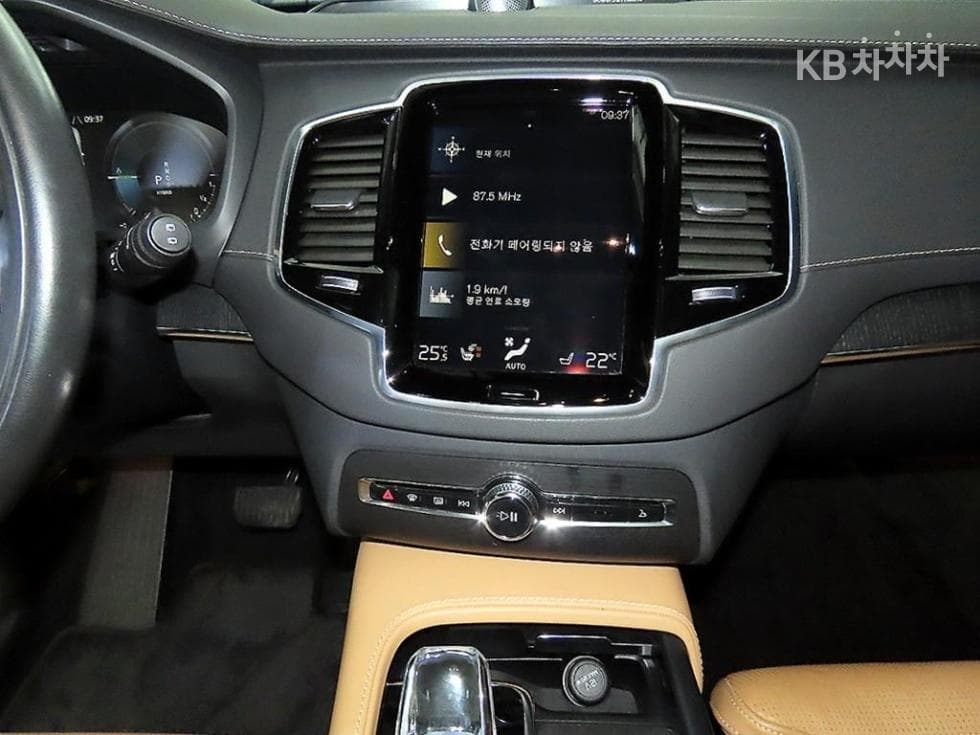 Volvo All New XC90T8 Inscription - 11