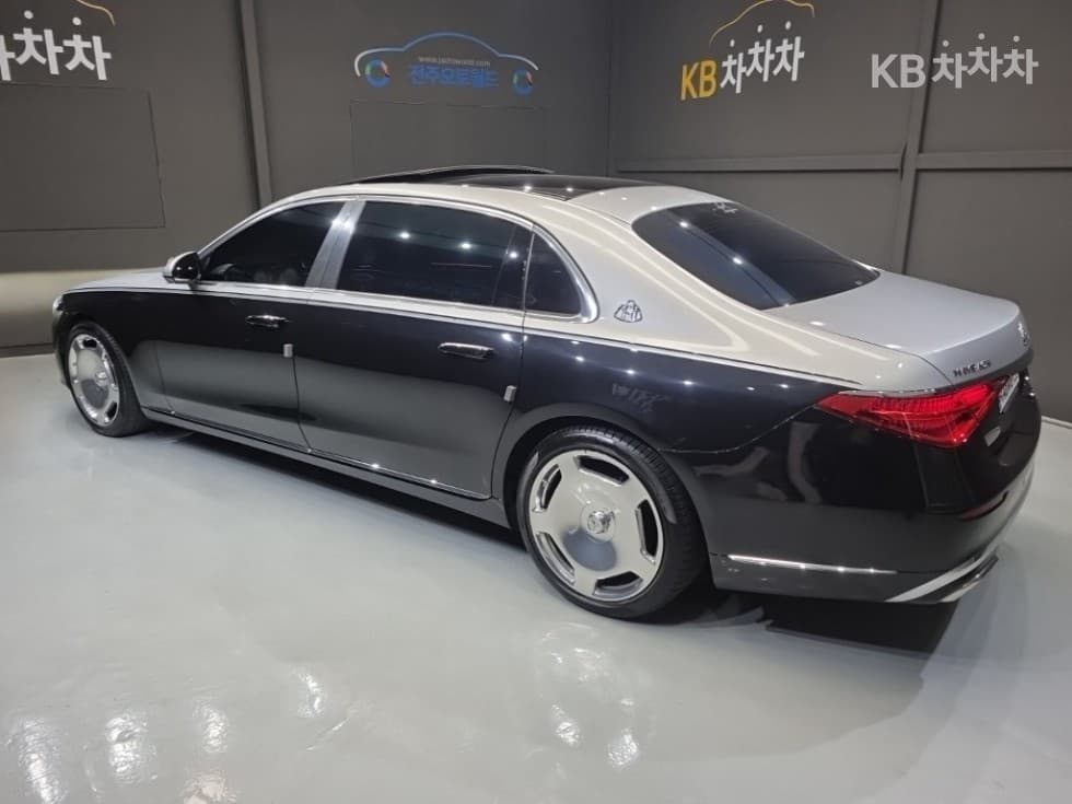 Mercedes-Benz S-Клас W223Maybach S580 4Matic Стандартен - 4