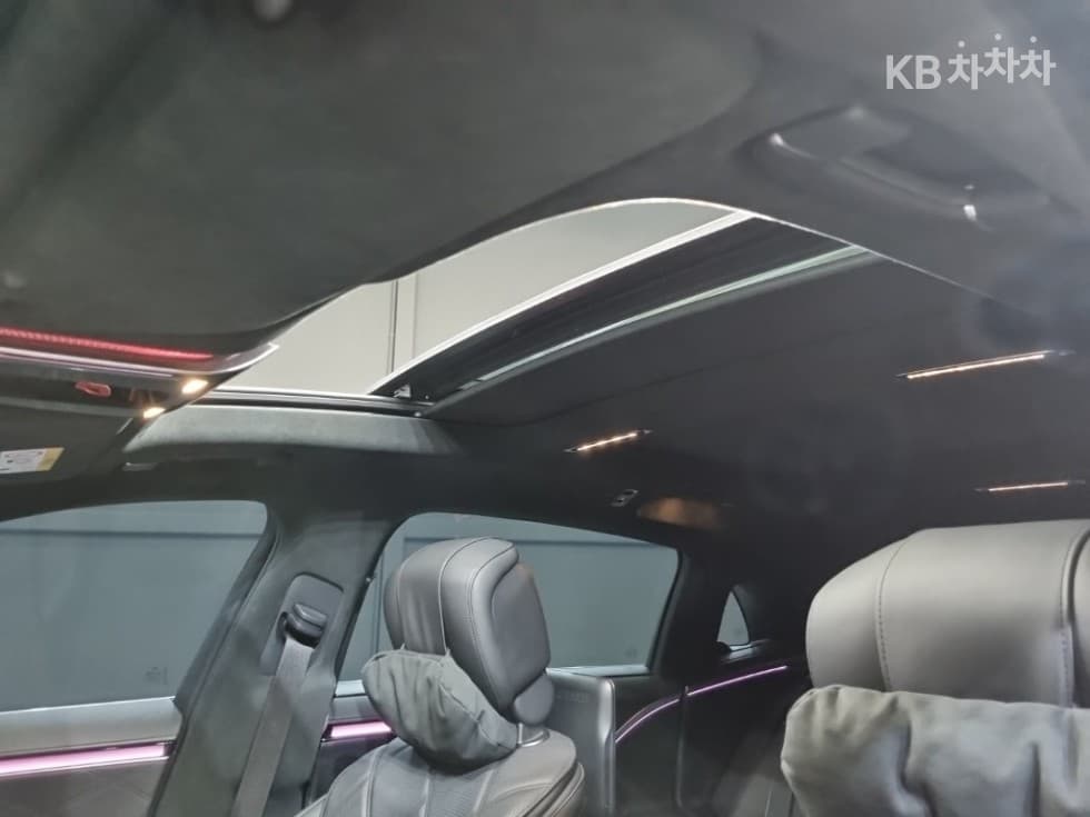 Mercedes-Benz S-Клас W223Maybach S580 4Matic Стандартен - 18