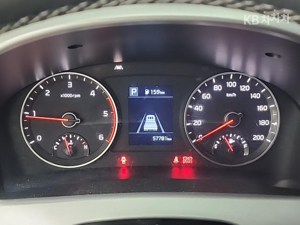 Киа The New (фейслифт) Бонго 3 (лек)와이드 파워게이트 1 тон 턴Местен타입형(2단) Королевска кабина Удължено междуосие L - 5