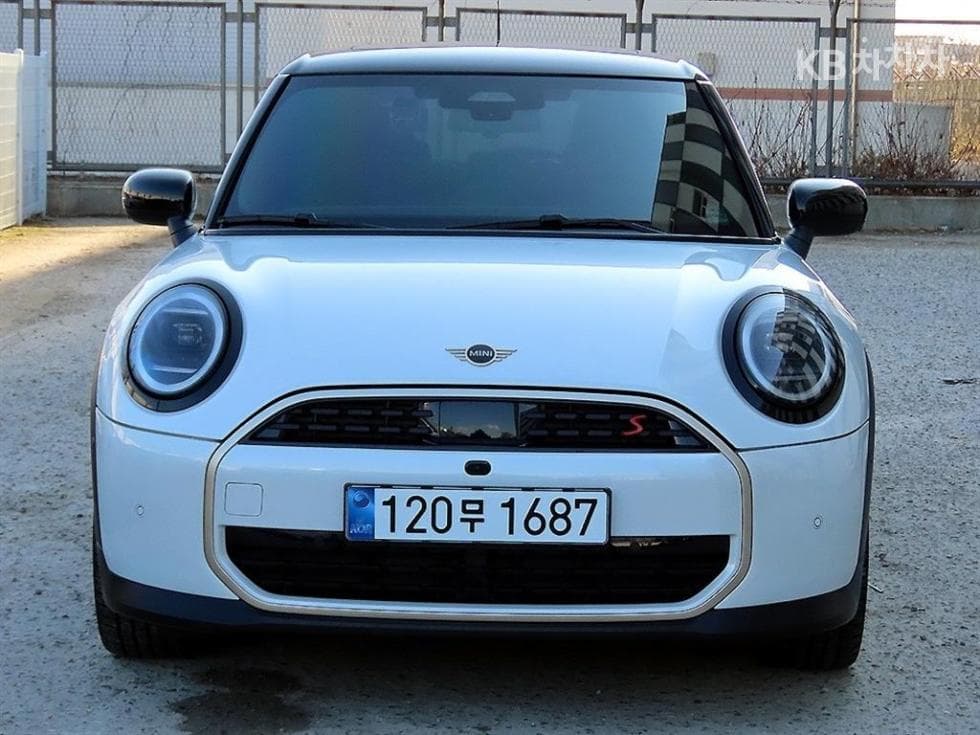 Mini Cooper 4th generationS 2.0 5-door Favoured