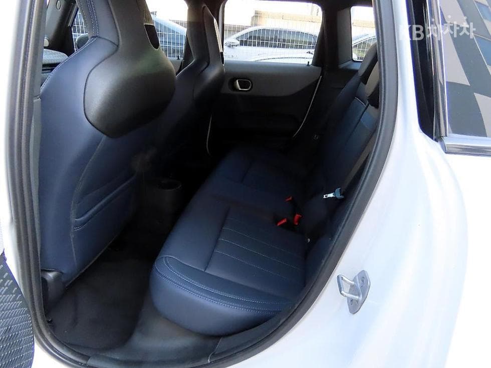 Mini Cooper 4th generationS 2.0 5-door Favoured - 6