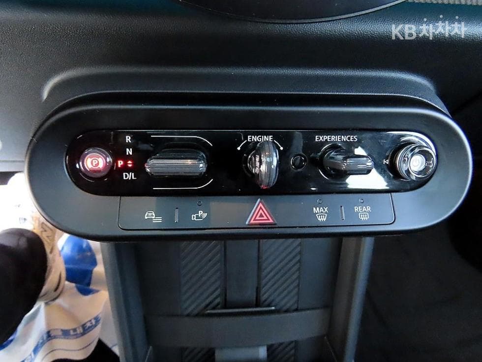 Mini Cooper 4th generationS 2.0 5-door Favoured - 10