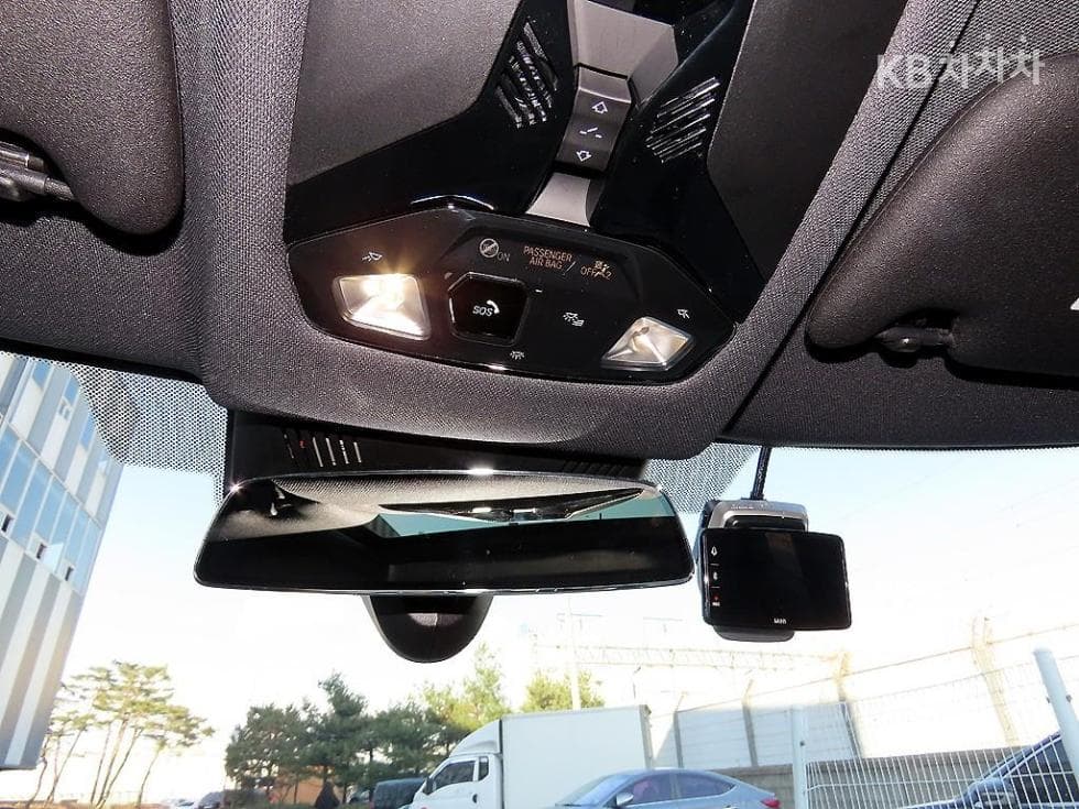 Mini Cooper 4th generationS 2.0 5-door Favoured - 16