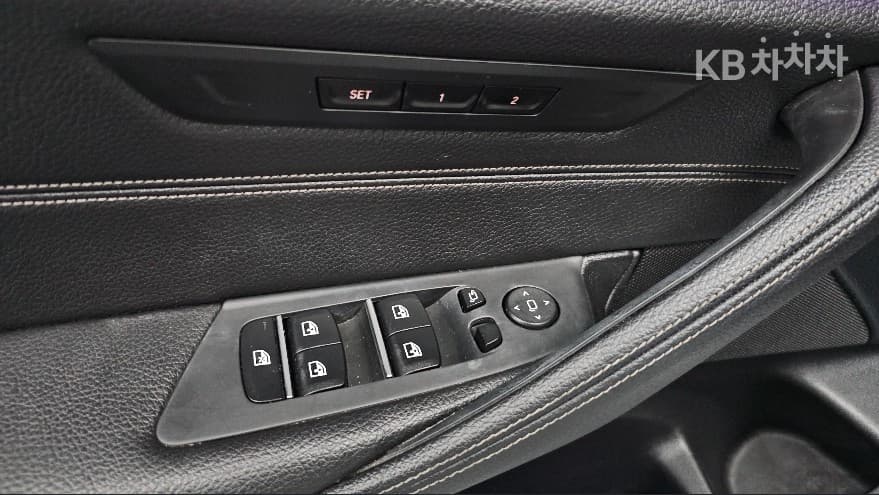 BMW 올New5 Series (G30)520d M Sport Special Edition - 13