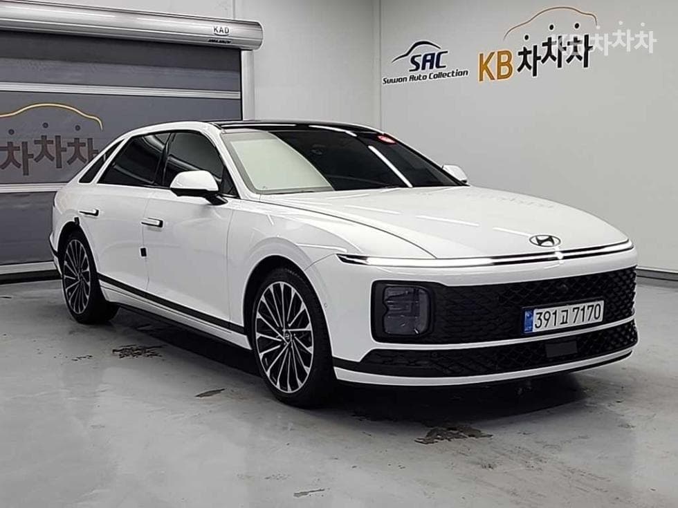 Hyundai The All New Grandeur (Azera)2.5L gasoline 2WD Calligraphy - 4