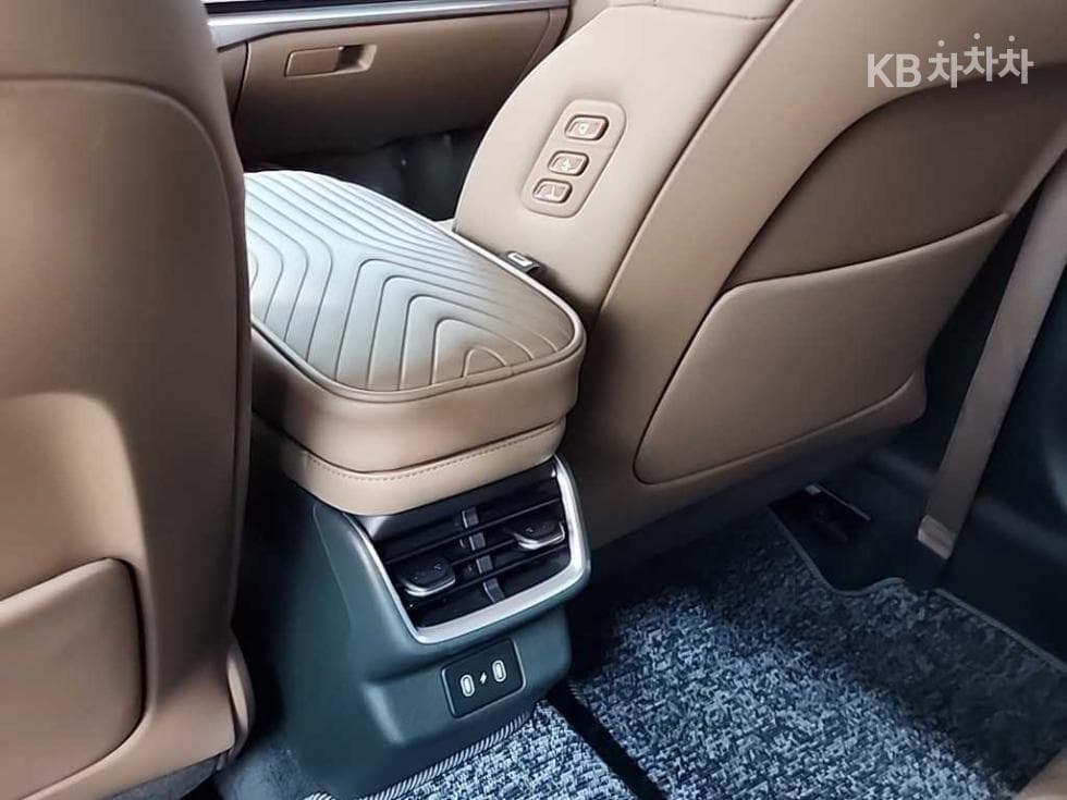 Hyundai The All New Grandeur (Azera)2.5L gasoline 2WD Calligraphy - 13