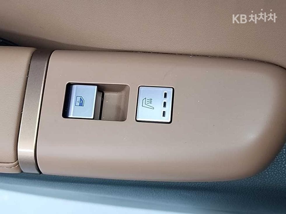 Hyundai The All New Grandeur (Azera)2.5L gasoline 2WD Calligraphy - 15