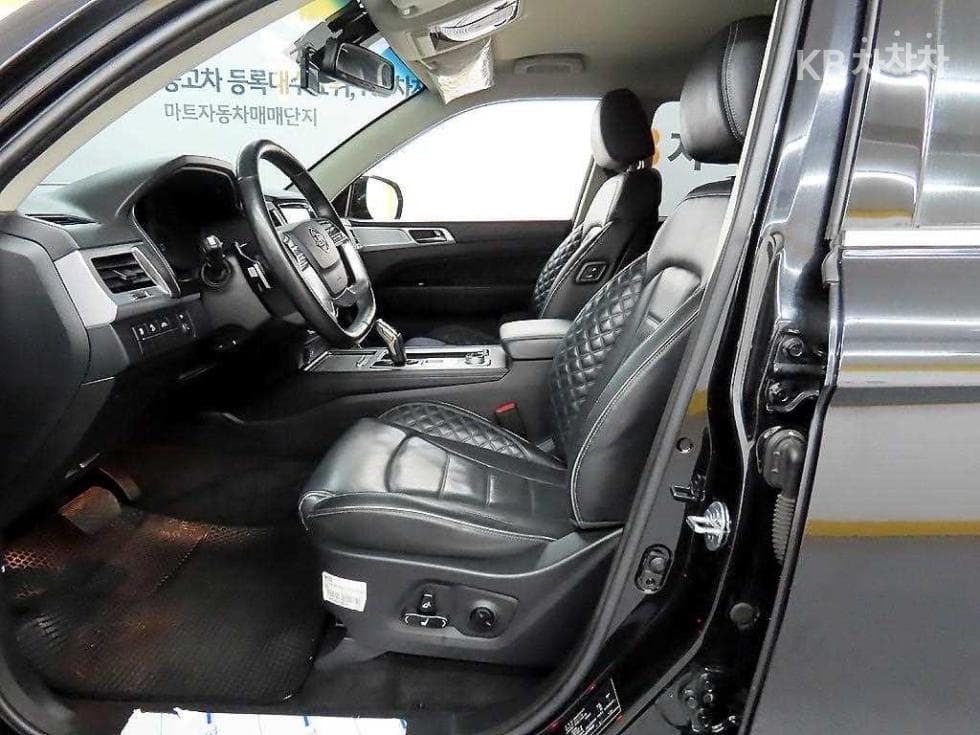KG Mobility All New Rexton2.2 4WD 더 블랙 - 5