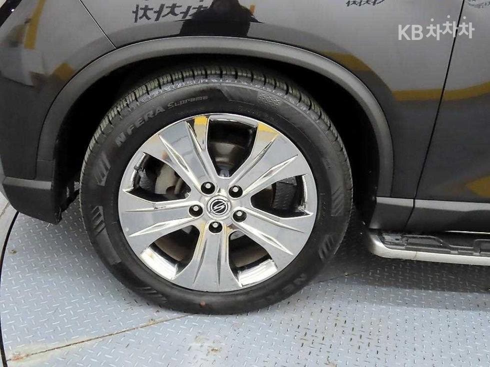 KG Mobility All New Rexton2.2 4WD 더 블랙 - 20