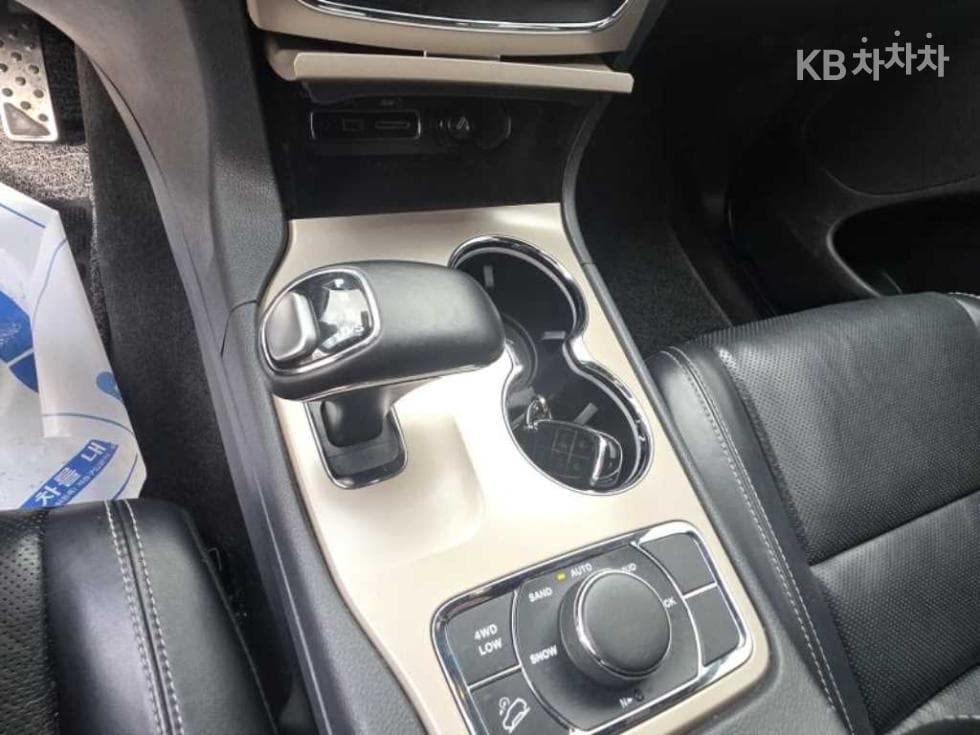 지프 그랜드 체로키3.7 Limited WK - 13