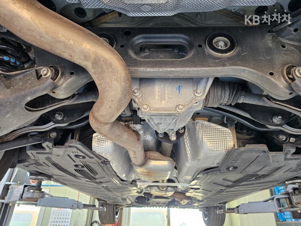 Mercedes-Benz E-Class (W213)E250 Exclusive - 24