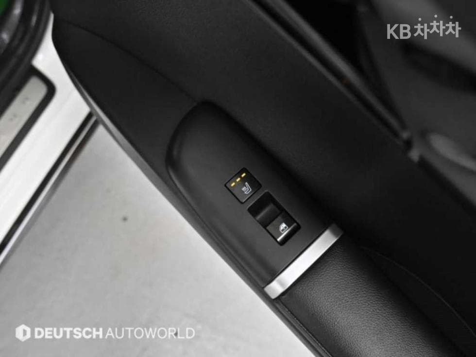 Hyundai The All New Grandeur (Azera)3.5 LPG 택시 High-end Type - 16