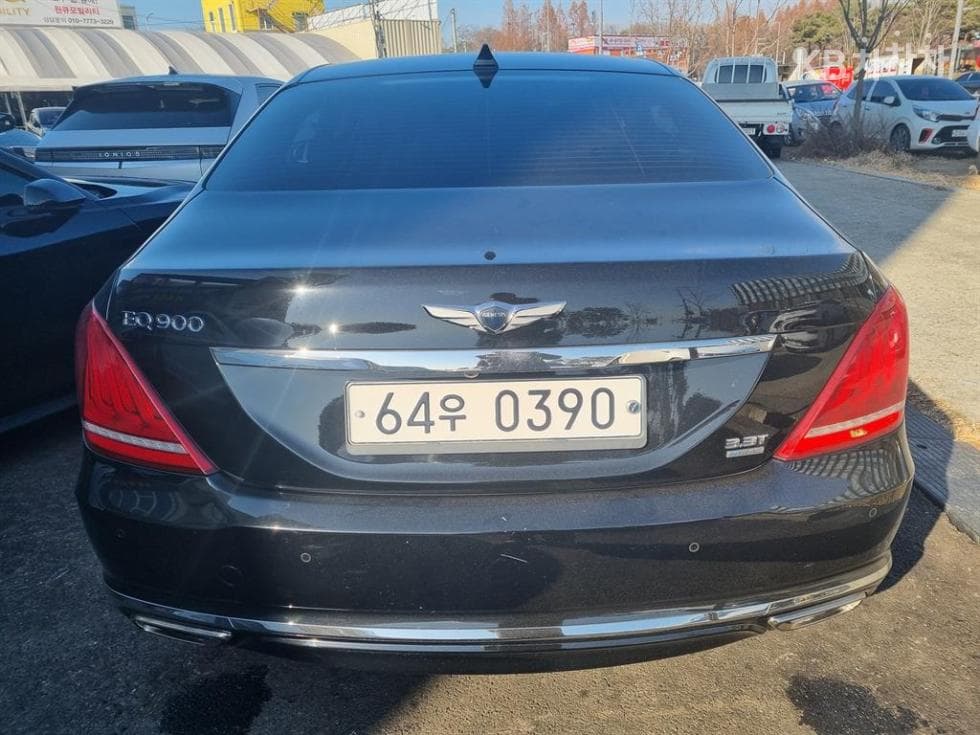 Genesis EQ9003.3 T-GDI AWD Premium Luxury - 4