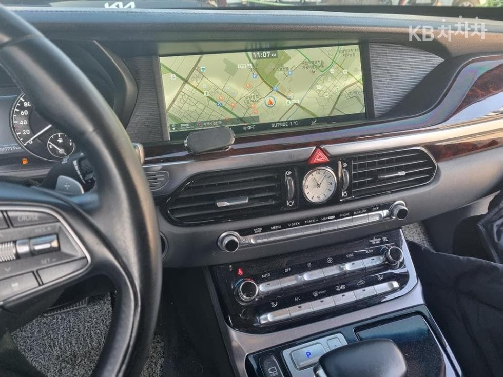 Genesis EQ9003.3 T-GDI AWD Premium Luxury - 8