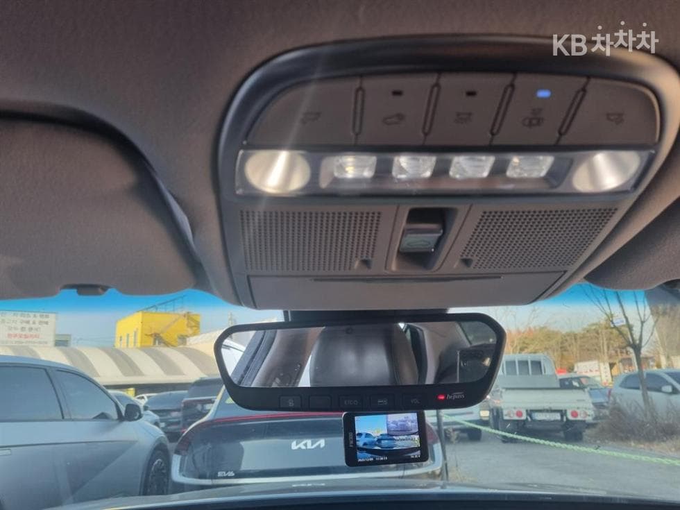 Genesis EQ9003.3 T-GDI AWD Premium Luxury - 11