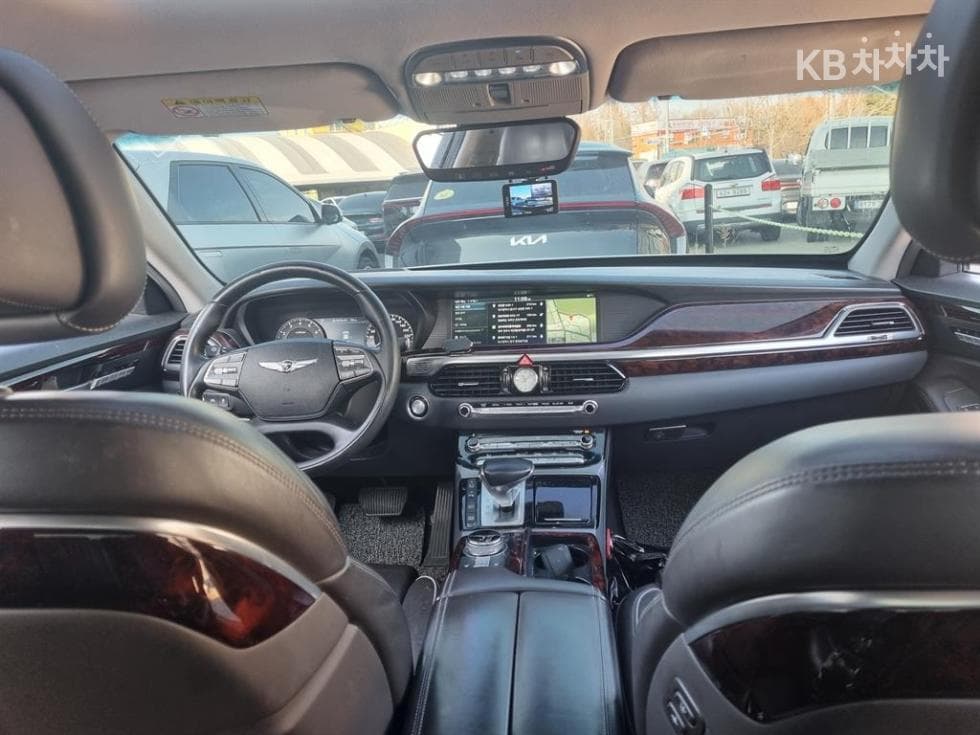 Genesis EQ9003.3 T-GDI AWD Premium Luxury - 14