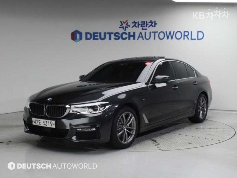BMW 올Нов5 Серия (G30) 520d xDrive M Sport Package Plus - Image 1