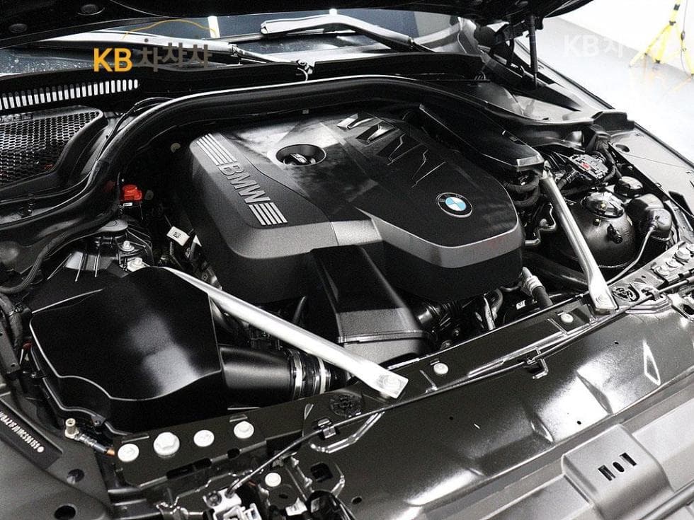 BMW New5 Series(G60)520i M Sport - 19