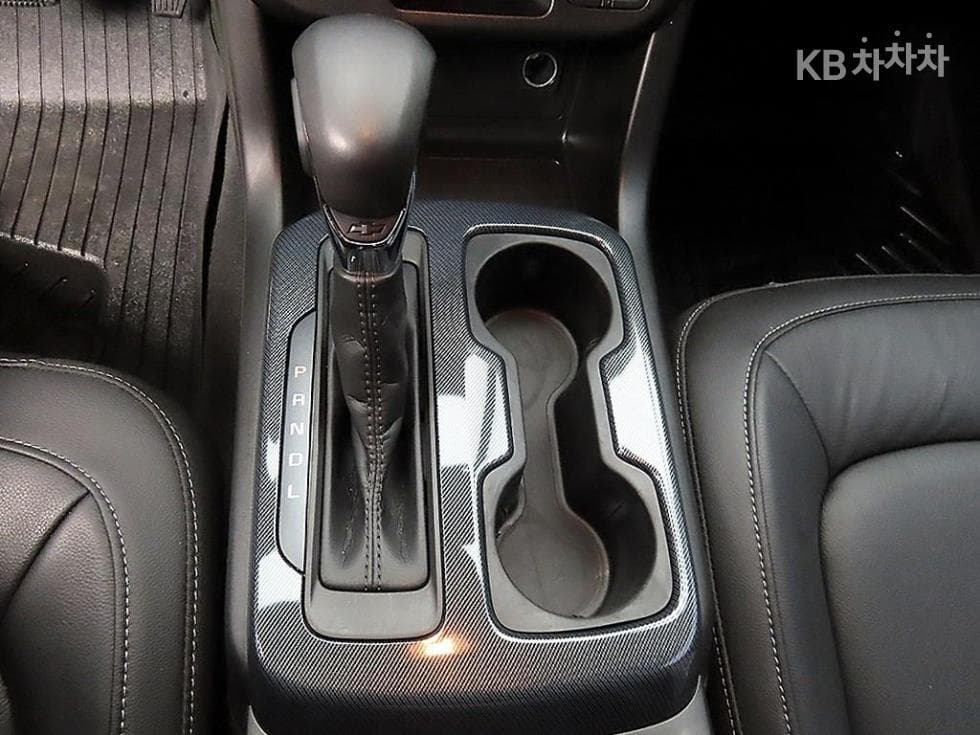 Джи Ем Корея Real New Colorado3.6L V6 4x4 Extreme-X - 10